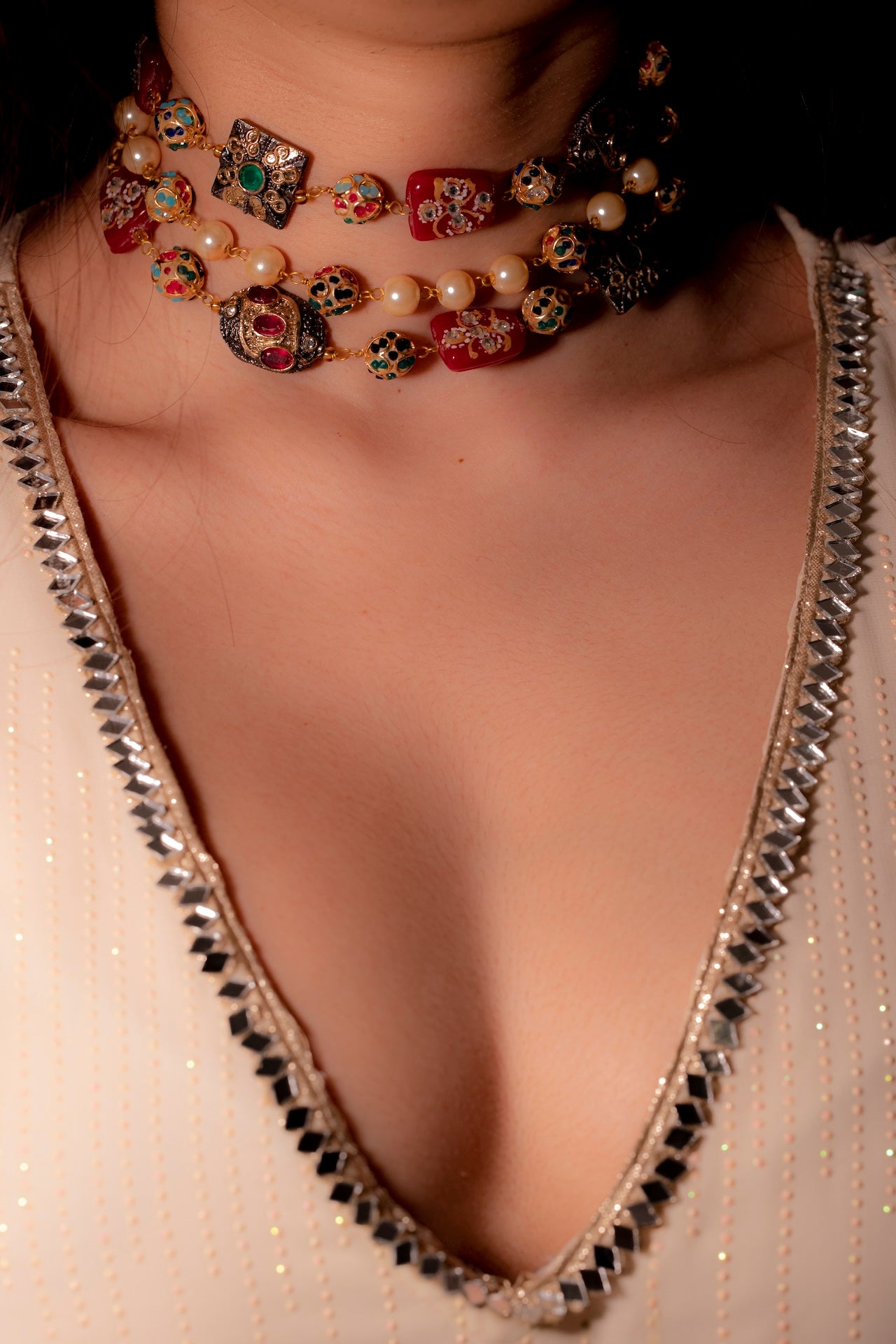 Ziva choker