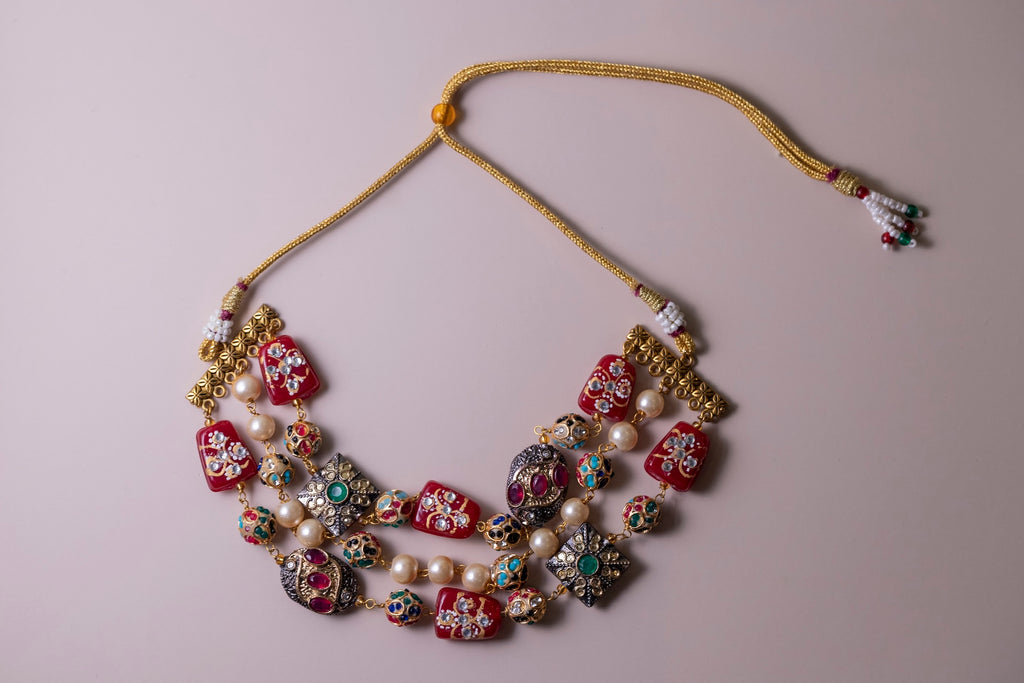 Ziva choker