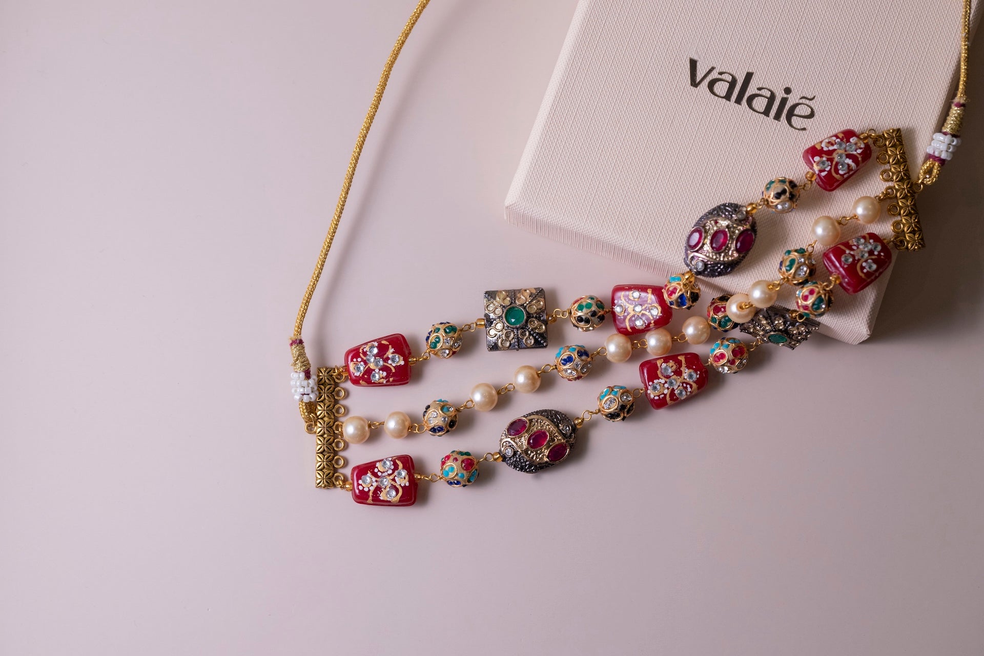 Ziva choker